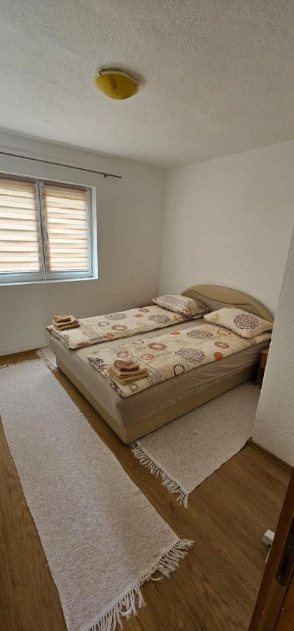 Apartman Naza Kulen Vakuf Kültér fotó
