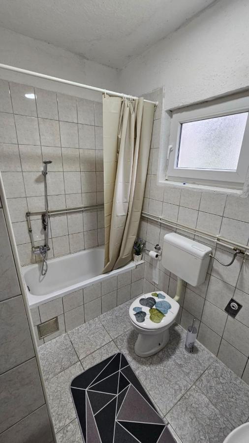 Apartman Naza Kulen Vakuf Kültér fotó