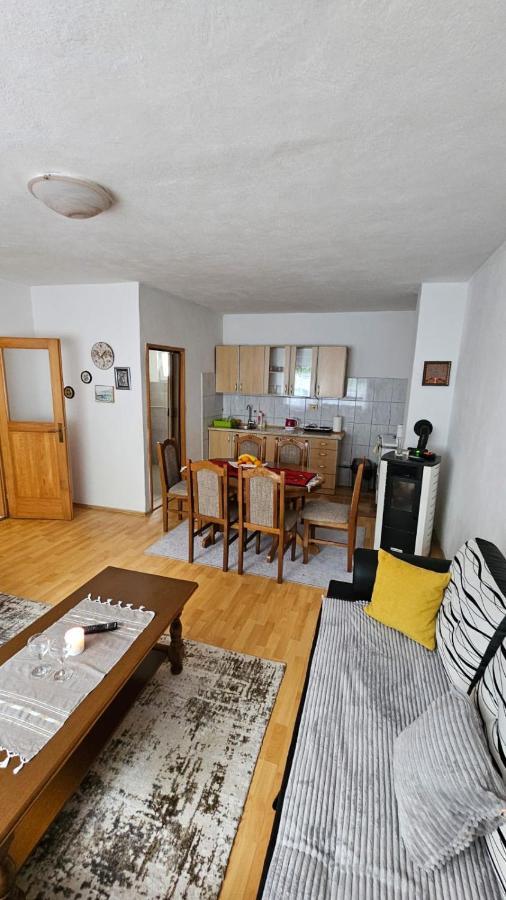 Apartman Naza Kulen Vakuf Kültér fotó