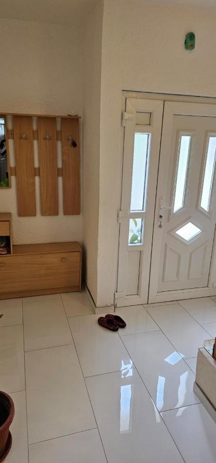 Apartman Naza Kulen Vakuf Kültér fotó