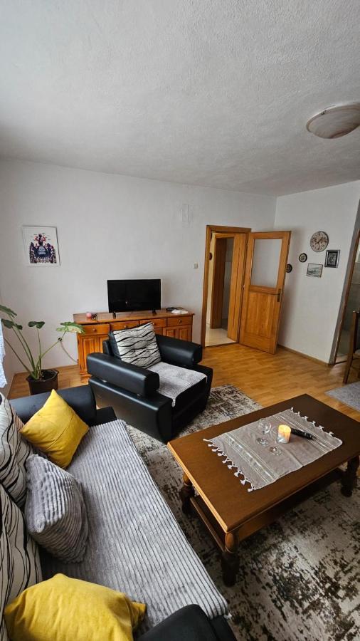 Apartman Naza Kulen Vakuf Kültér fotó